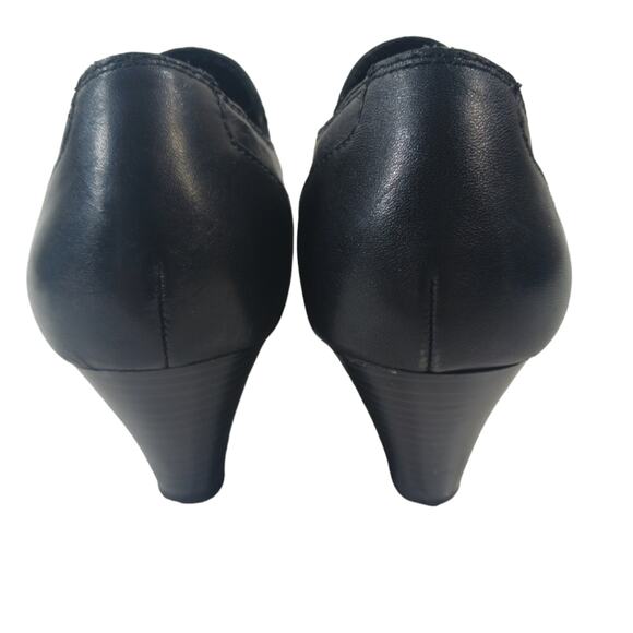 b.o.c. Born Ankle Boots GUC size 7.5M    FS2016 - Picture 8 of 8